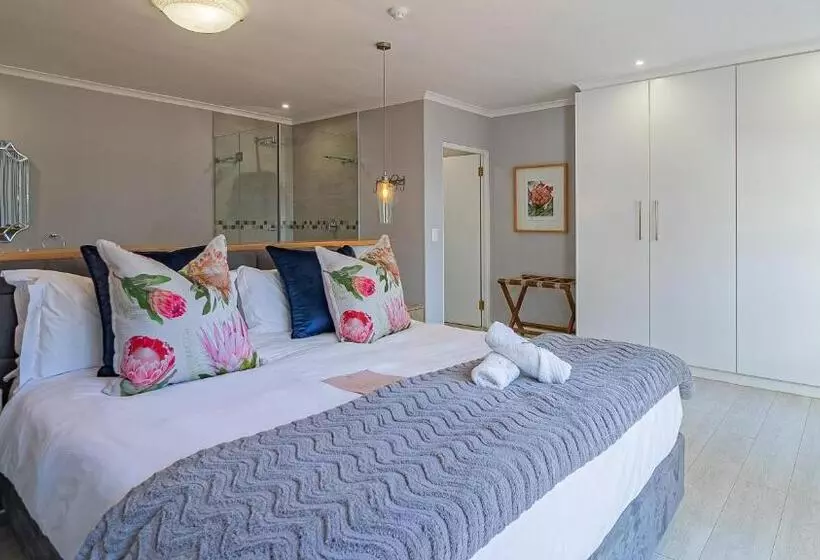 The Salene Hotel & Cottages