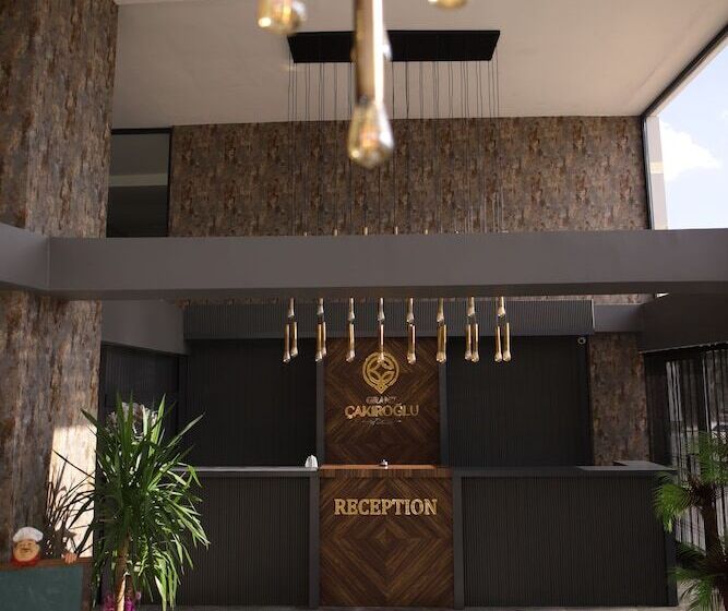 호텔 Grand Cakiroglu