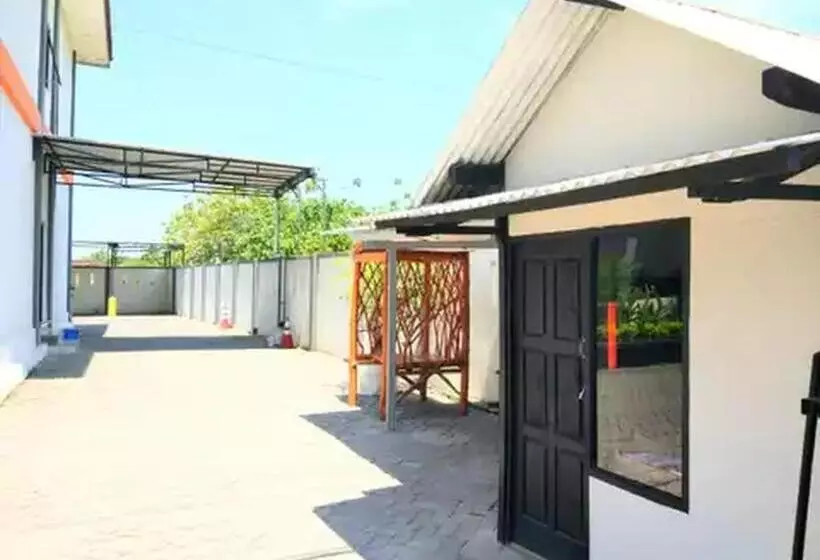 Reddoorz At Hotel Nuansa Ngawi