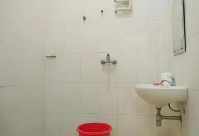 Reddoorz At Hotel Nuansa Ngawi