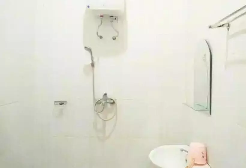 Reddoorz At Hotel Nuansa Ngawi