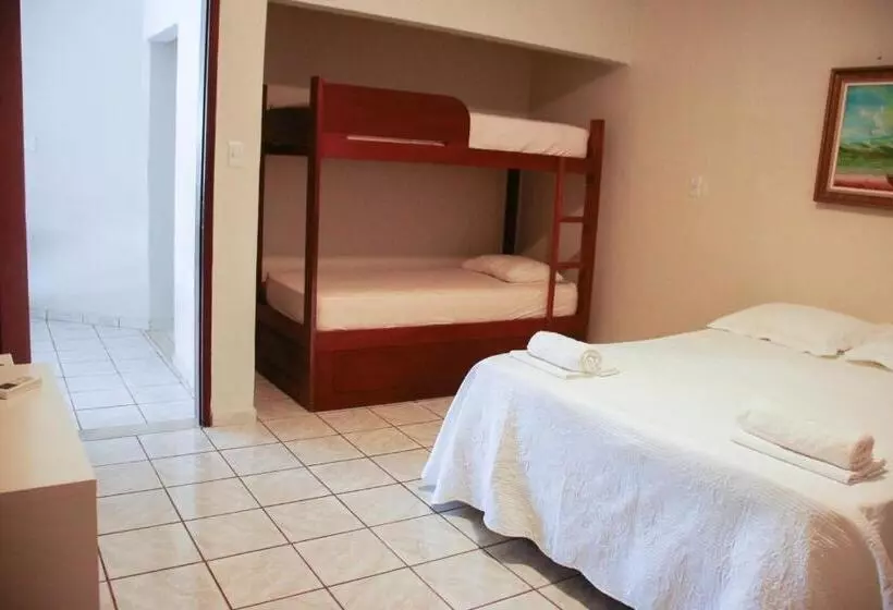Rio Claro Comfort Hostel E Suites