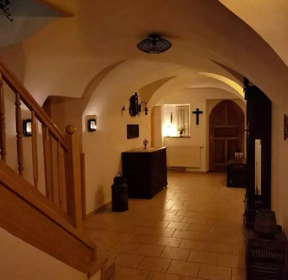 Aamiaismajoitus (B&B) Haus Fiegl