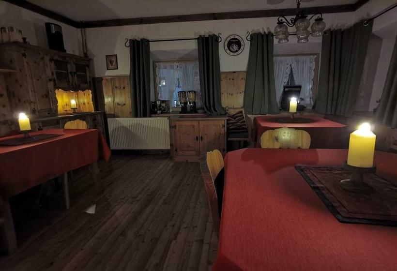 مبيت وإفطار Haus Fiegl