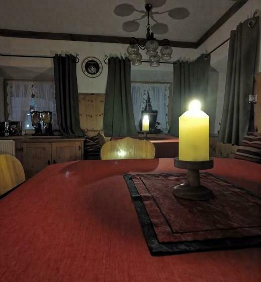 مبيت وإفطار Haus Fiegl