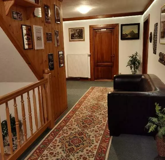 Aamiaismajoitus (B&B) Haus Fiegl