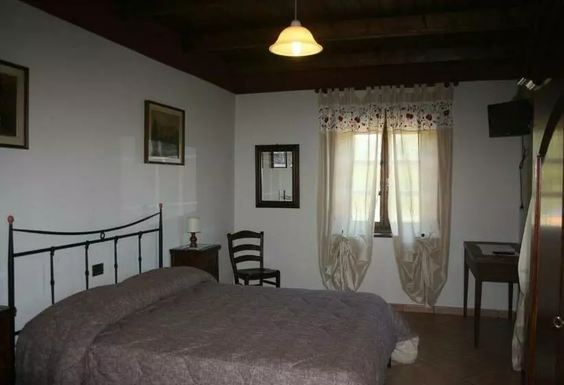 ホテル Agriturismo Cascina Nuova