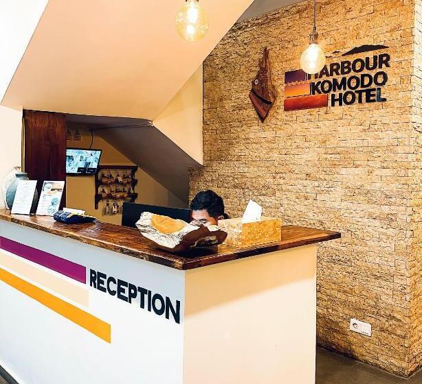 Отель Harbour Komodo