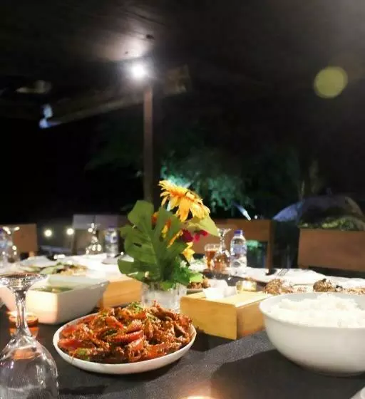 ホテル Natuna Dive Resort