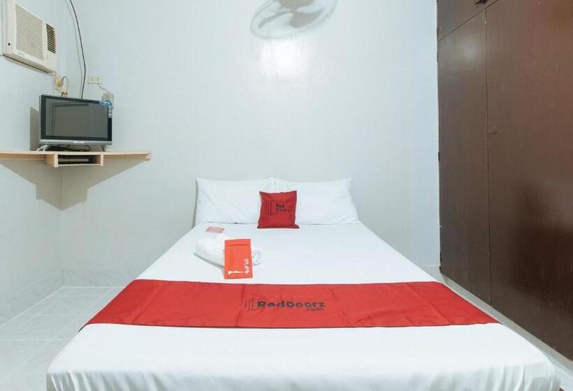 Reddoorz @ The V Jour Hotel Angeles