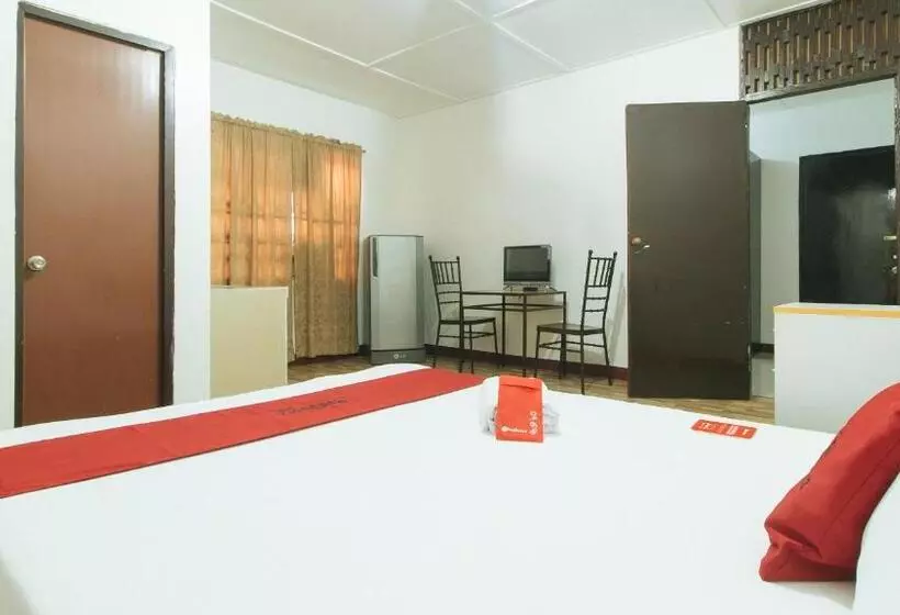 Reddoorz @ The V Jour Hotel Angeles