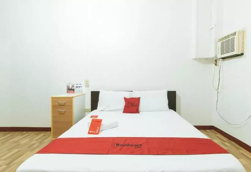 Reddoorz @ The V Jour Hotel Angeles