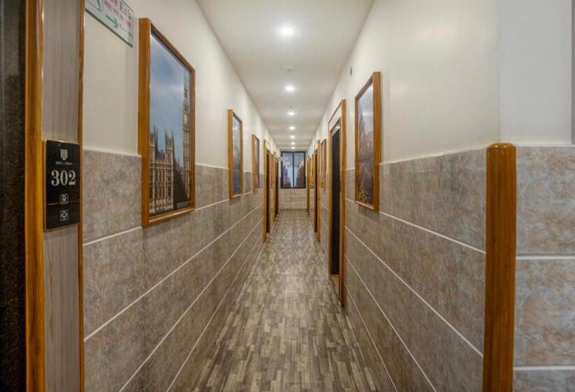 בית מלון כפרי Treebo Urban, 1 Km From Railway Station