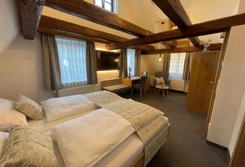 호스텔 Gästehaus Klingler