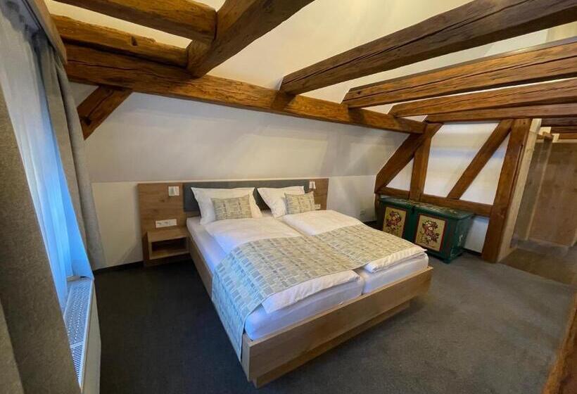 호스텔 Gästehaus Klingler