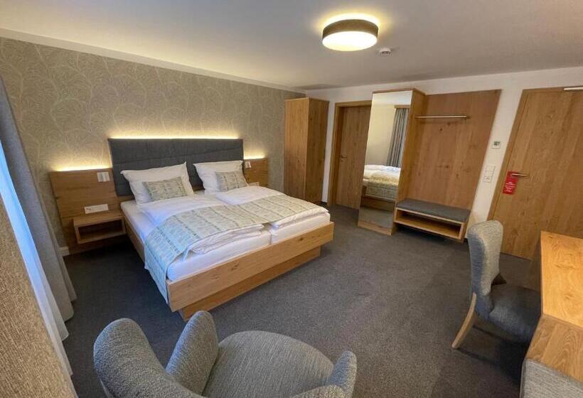 호스텔 Gästehaus Klingler