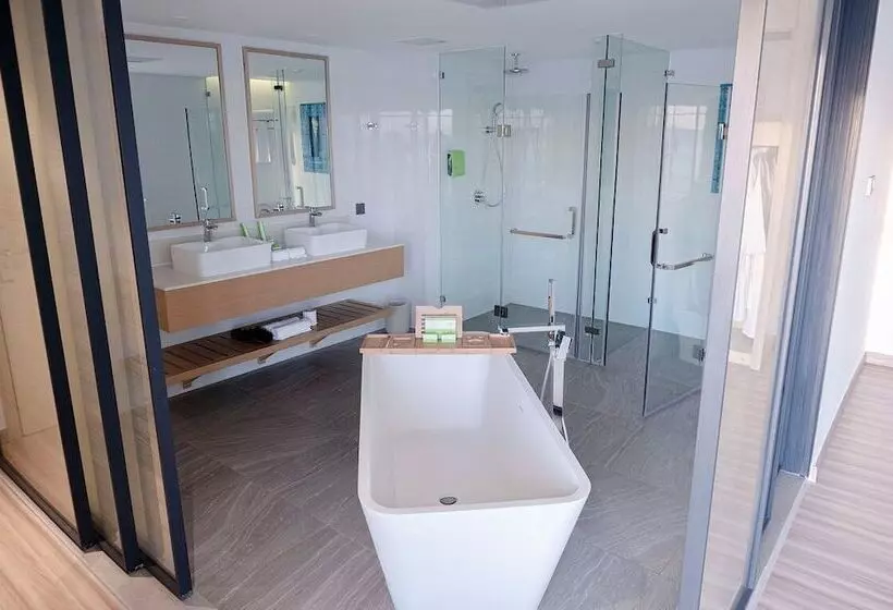 ホテル Lime Resort Manila