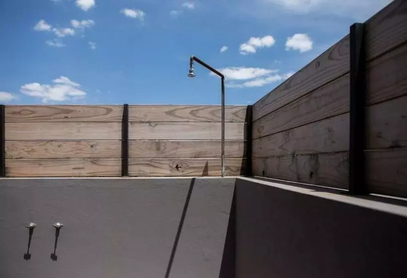 ペンション Elements Sunrise Bush Lodge