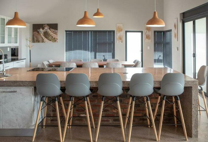 膳宿费 Elements Sunrise Bush Lodge