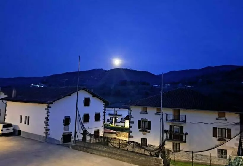 Pension Posada De Oitz