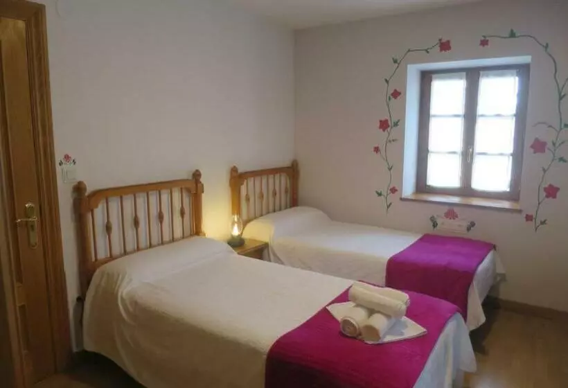 Pension Posada De Oitz