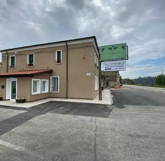 هتل Antica Locanda Zio Cesare