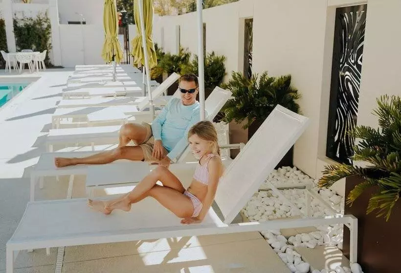 Hotelli The Lodge 30a