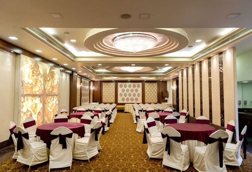 فندق Annapoorna Residency