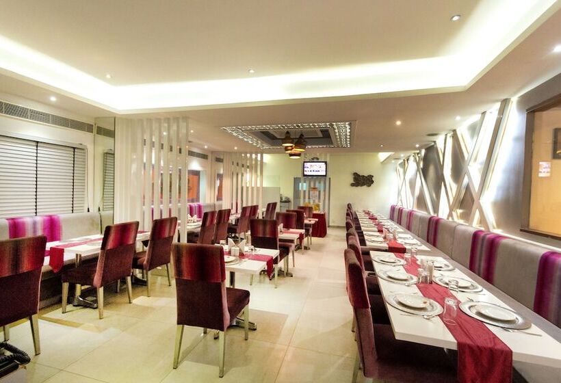 فندق Annapoorna Residency