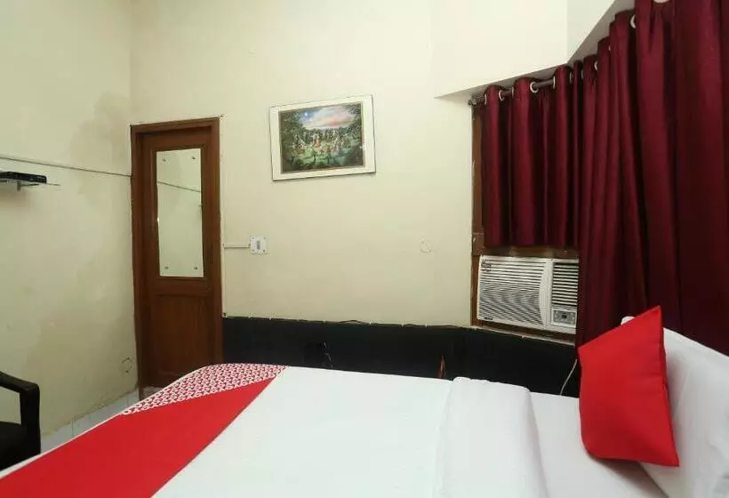 ホテル Super Collection O Mathura Near Railway Station Formerly Gaurav Boarding House