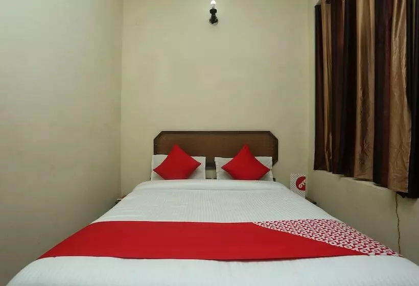 ホテル Super Collection O Mathura Near Railway Station Formerly Gaurav Boarding House