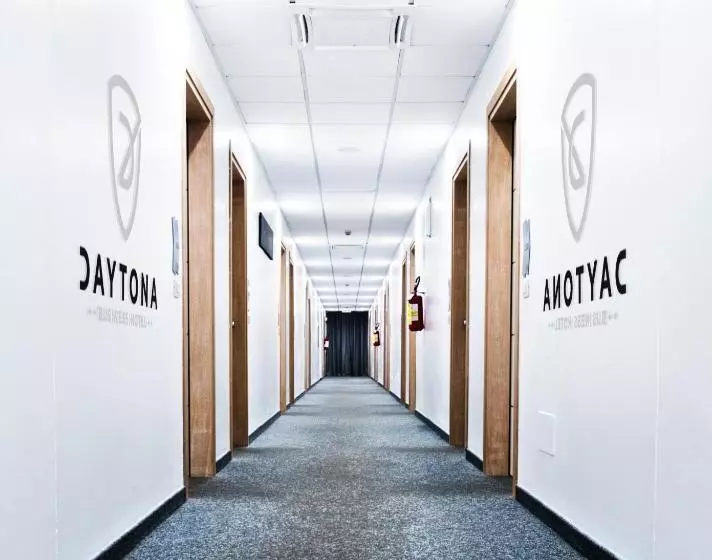 בית מלון כפרי Daytona Business