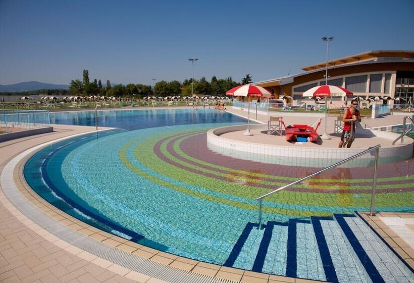 酒店 Daytona Business