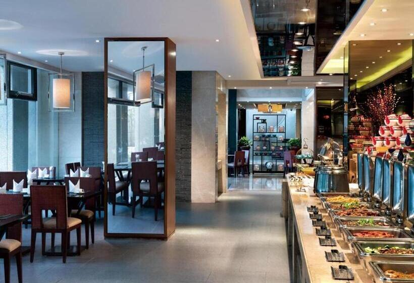 Отель Jinling Riverside