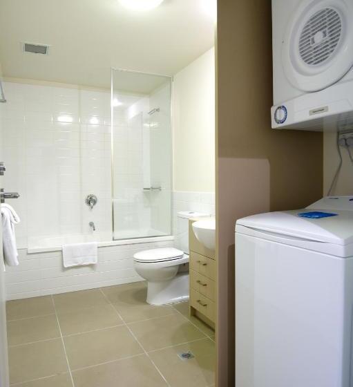 Отель Quest Shepparton