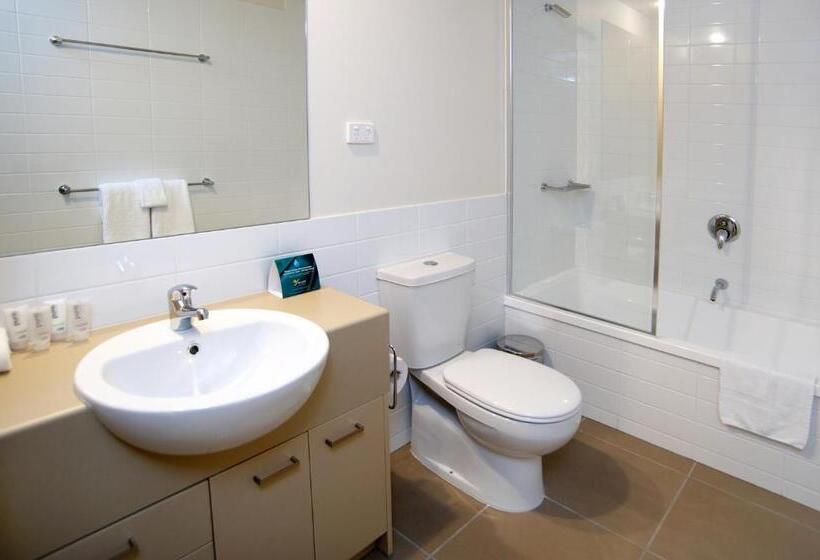 Отель Quest Shepparton