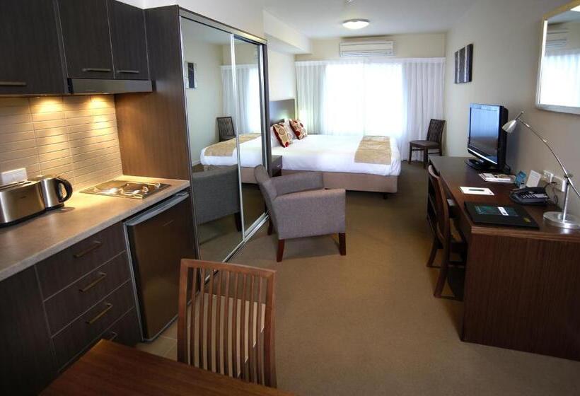 Отель Quest Shepparton