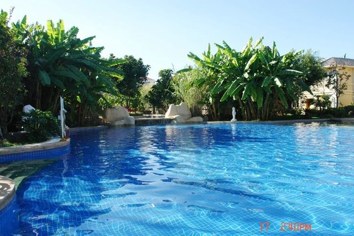 Отель Spring Dianchi Kunming