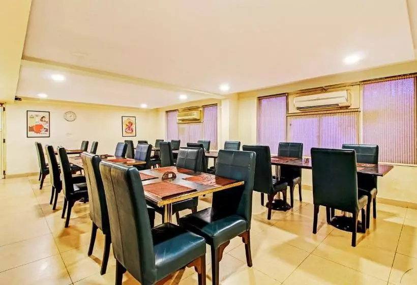 Hôtel Sravya Compact Residency