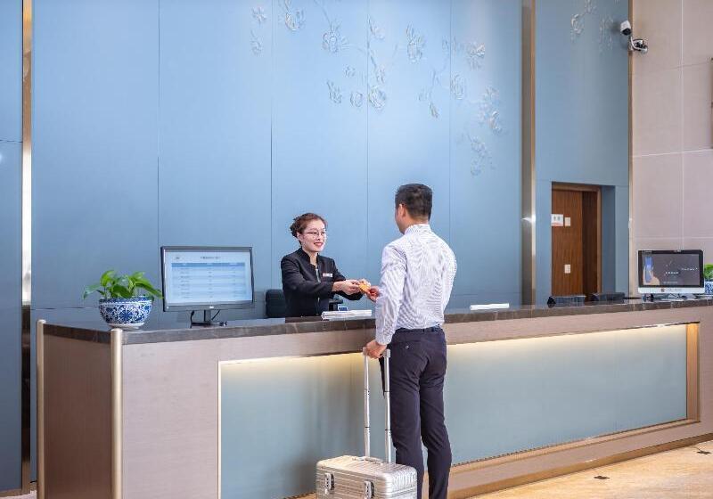 בית מלון כפרי Uniton Shenzhen