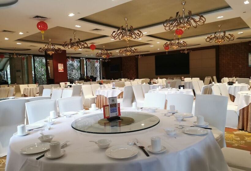 فندق Wellton International