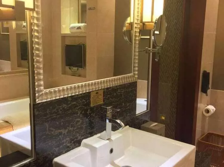 בית מלון כפרי Wellton International