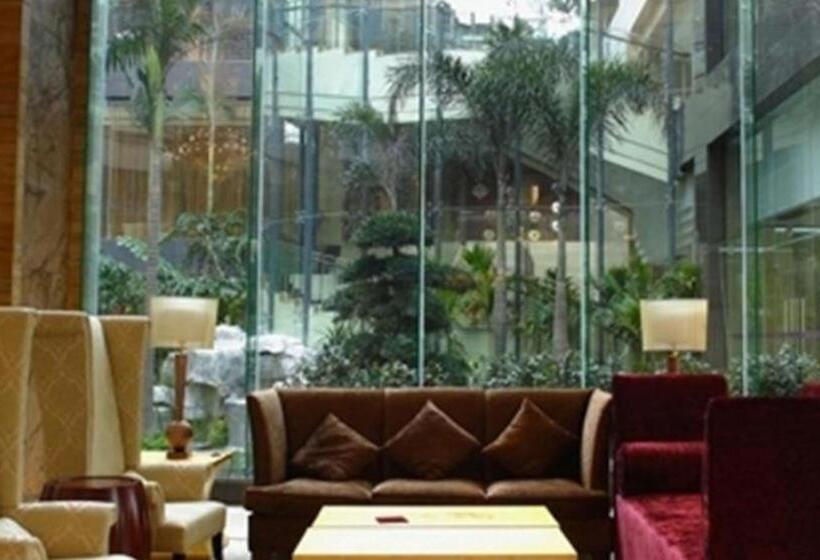 فندق Wellton International