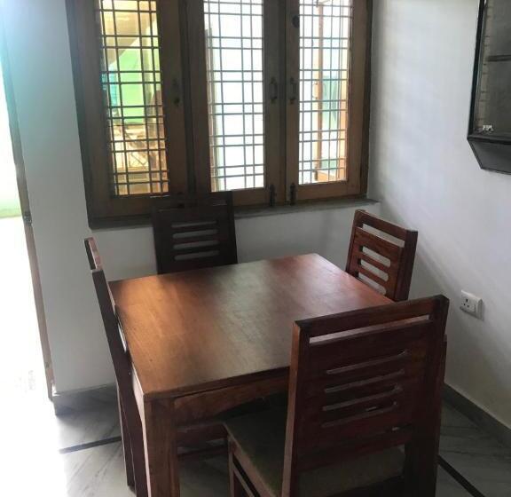 هاستل 9backpackers