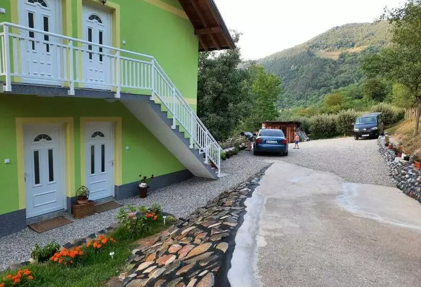 تختخواب و صبحانه Apartmani Vila Na Drini