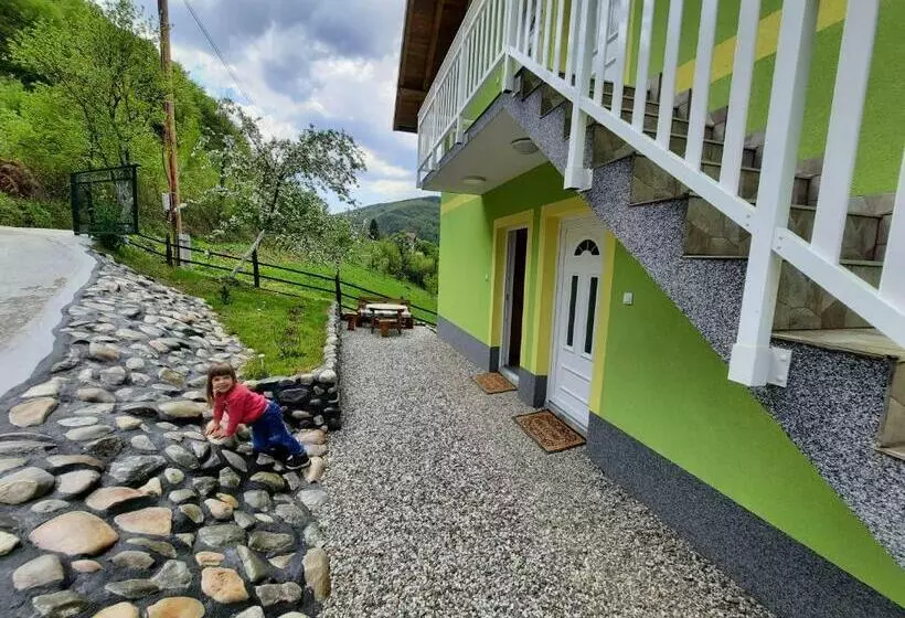 تختخواب و صبحانه Apartmani Vila Na Drini