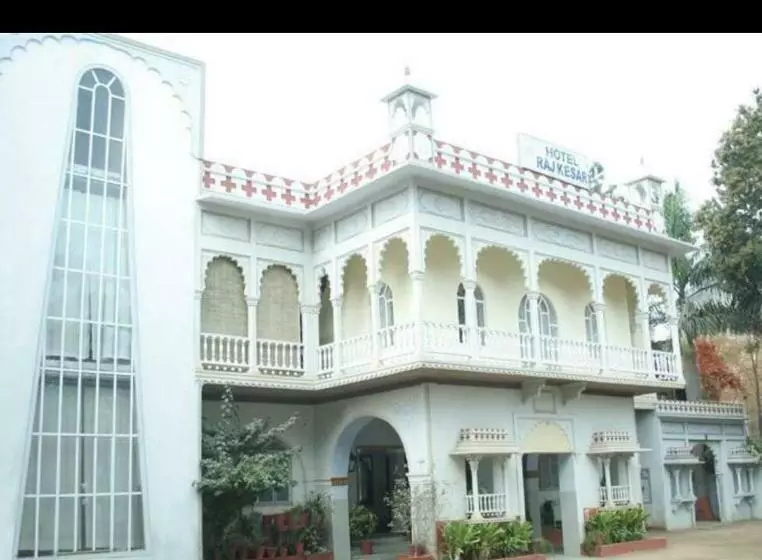 Aamiaismajoitus (B&B) Kesar Hotel Raj Near Railway Station Kota