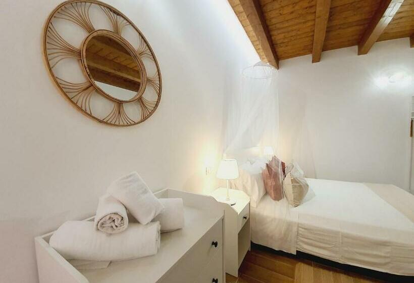 Bed and Breakfast Casa Ludo   Fondi Vertice Rooms