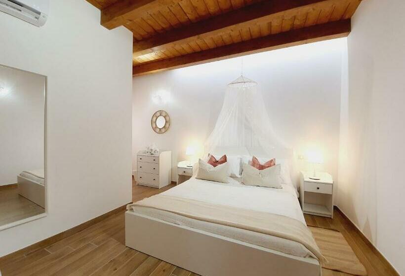 Bed and Breakfast Casa Ludo   Fondi Vertice Rooms