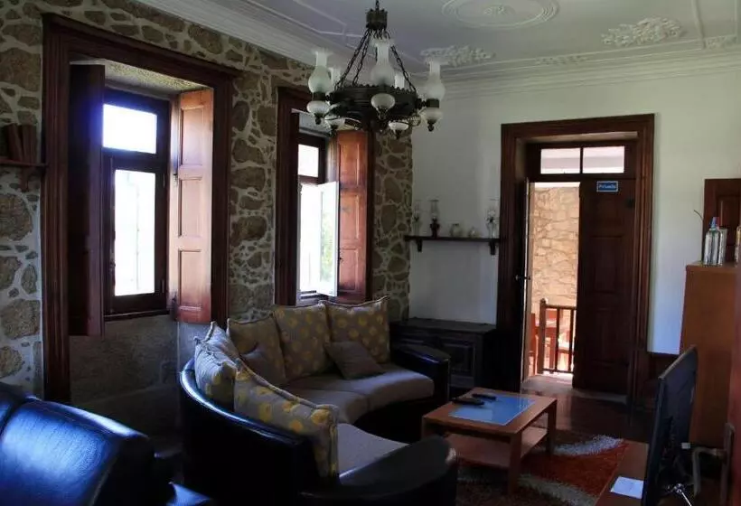ホテル Albergue E Al O Brasão Valença